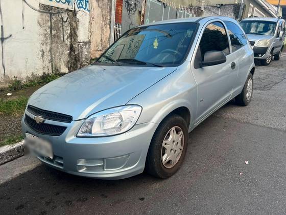 CHEVROLET CELTA 1.0 MPFI LS 8V FLEX 2P MANUAL CHEVROLET CELTA 1.0 MPFI LS 8V FLEX 2P MANUAL